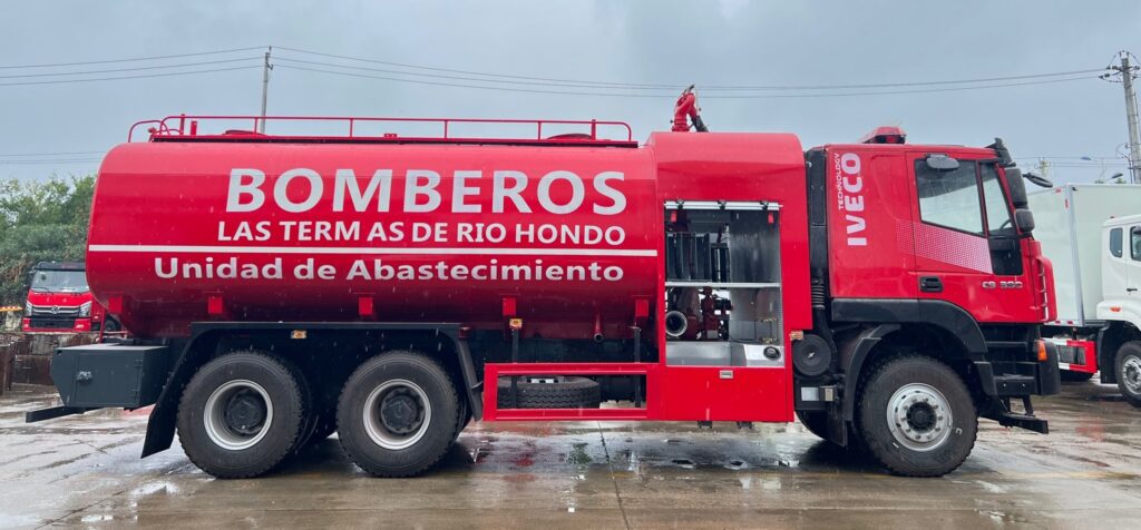 Iveco 6x4 tanker 1